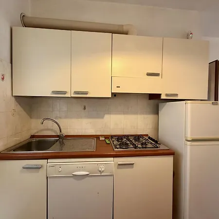 Botticelli - Affittasi Al In Verticale Apartman *